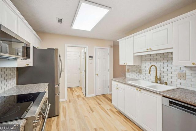 3815 Glen Laurel Court, Cumming, GA 30040