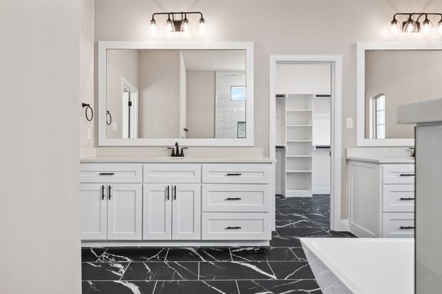 178 Briar Patch Road, Boyd, TX 76023