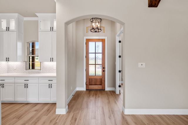 178 Briar Patch Road, Boyd, TX 76023