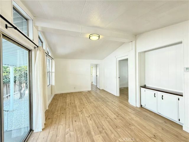 3595 Santa Fe 213, Long Beach, CA 90810