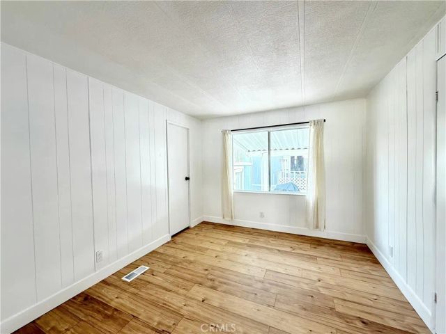 3595 Santa Fe 213, Long Beach, CA 90810
