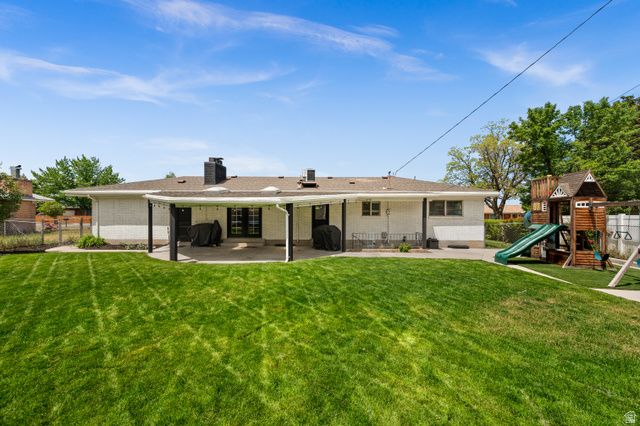 8527 S COLENE DR, Sandy, UT 84094