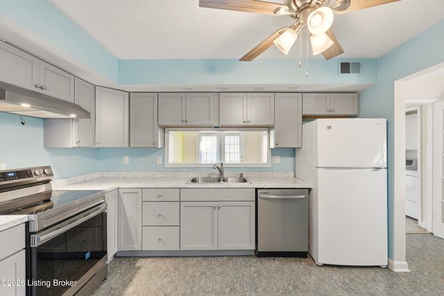 203 Lesane Ct, Louisville, KY 40214