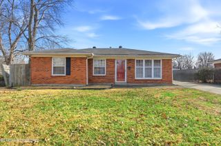 203 Lesane Ct, Louisville, KY 40214