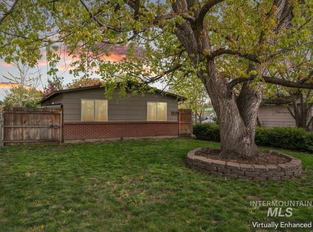 3840 N Jackie Ln, Boise, ID 83704