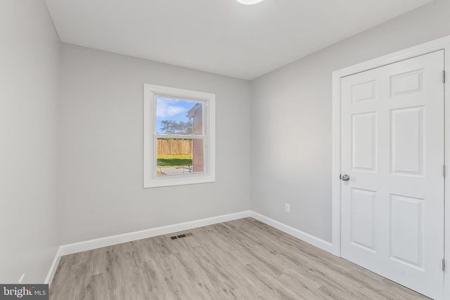 12 HOLBROOK LN, Willingboro, NJ 08046