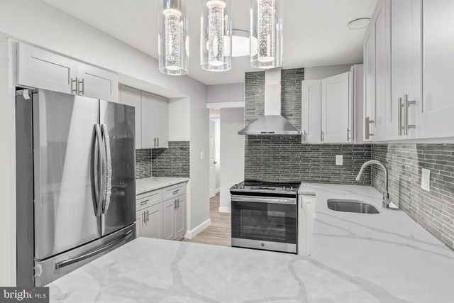 12 HOLBROOK LN, Willingboro, NJ 08046