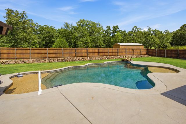 100 Liberty Circle, Mcalester, OK 74501