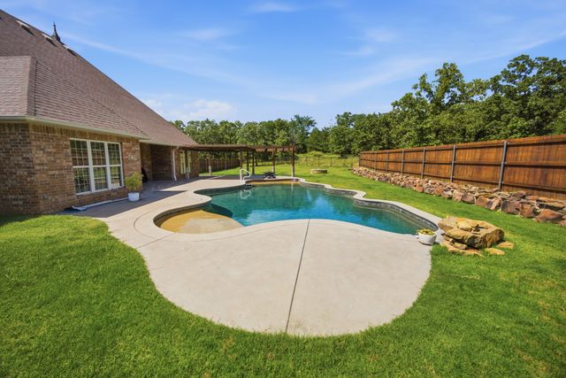 100 Liberty Circle, Mcalester, OK 74501