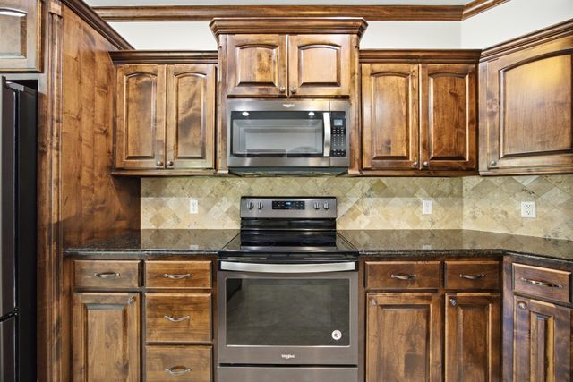 100 Liberty Circle, Mcalester, OK 74501