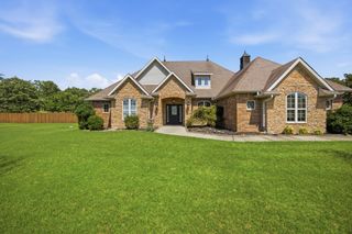 100 Liberty Circle, Mcalester, OK 74501