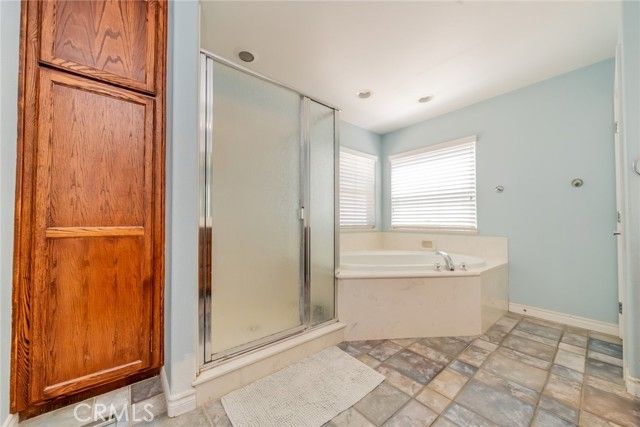 10636 Larch, Oak Hills, CA 92344