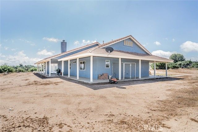 10636 Larch, Oak Hills, CA 92344