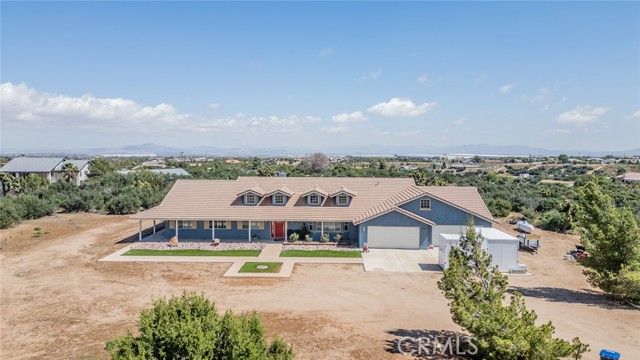 10636 Larch, Oak Hills, CA 92344