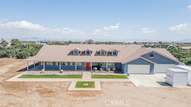 10636 Larch, Oak Hills, CA 92344