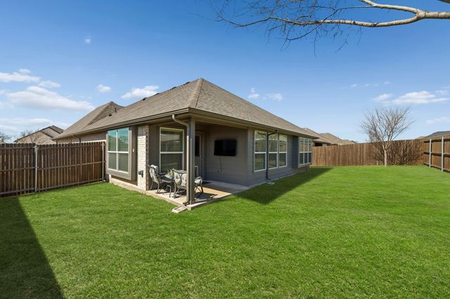 204 Magnolia Drive, Azle, TX 76020