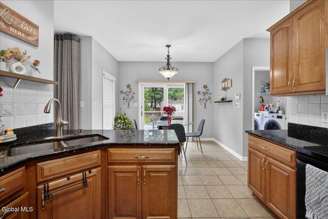 2015 Dobie Lane, Guilderland, NY 12303