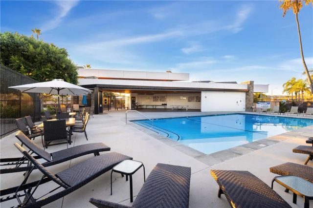 5309 Lido Sands Drive, Newport Beach, CA 92663