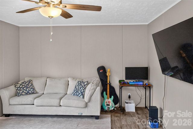 742 Sidney Cornwell Drive, Catawba, SC 29704