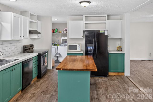 742 Sidney Cornwell Drive, Catawba, SC 29704