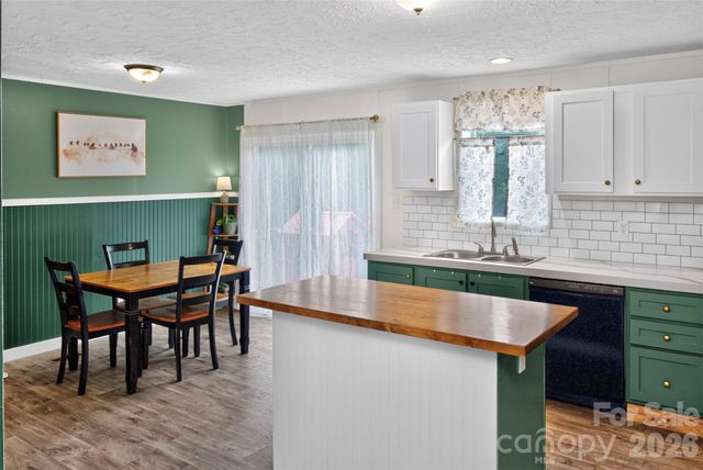 742 Sidney Cornwell Drive, Catawba, SC 29704