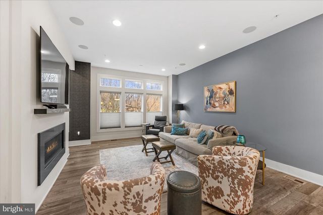 406 BARLOW PL, Bethesda, MD 20814