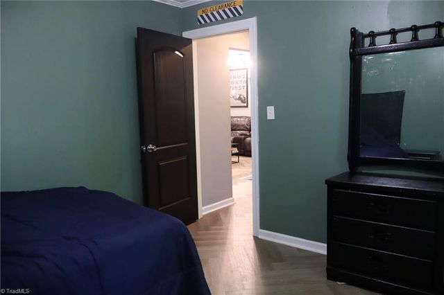 305 E Division Avenue, Salisbury, NC 28144