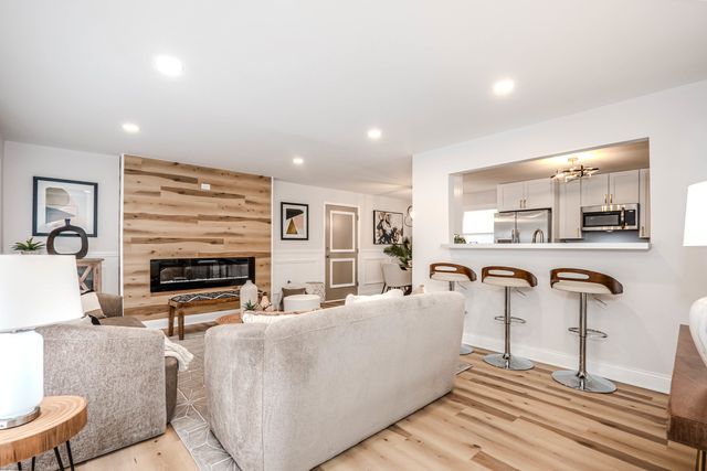 4640 185th Place, Country Club Hills, IL 60478