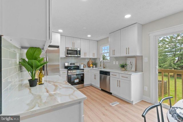 691 COG CT, Millersville, MD 21108