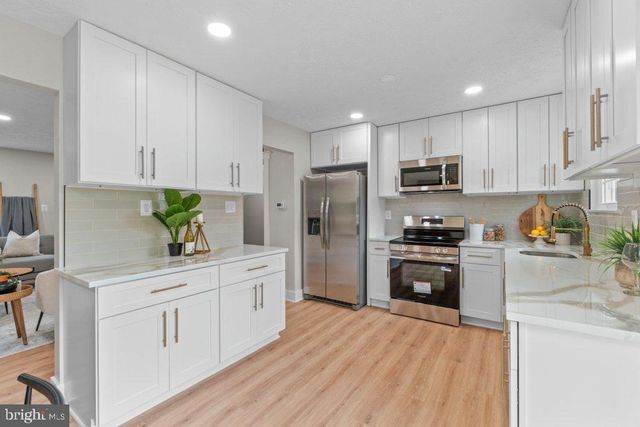 691 COG CT, Millersville, MD 21108