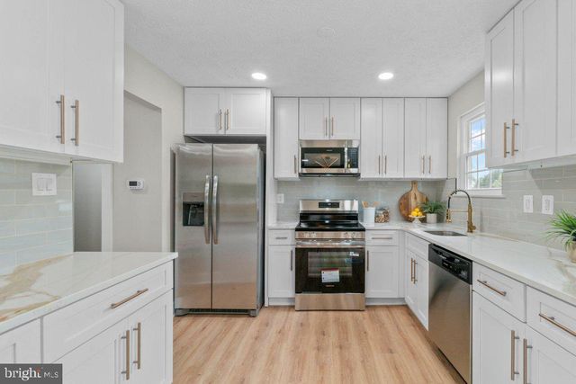 691 COG CT, Millersville, MD 21108
