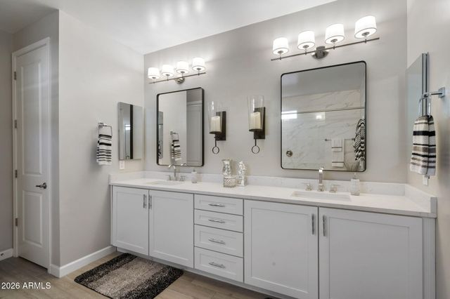 2248 E Questa Drive, Phoenix, AZ 85024