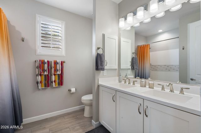 2248 E Questa Drive, Phoenix, AZ 85024