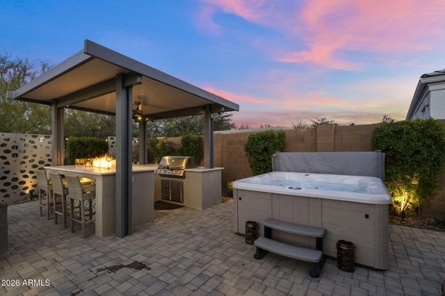 2248 E Questa Drive, Phoenix, AZ 85024