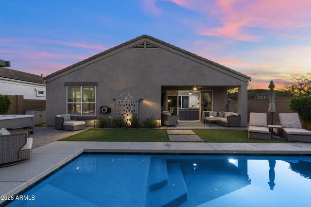 2248 E Questa Drive, Phoenix, AZ 85024