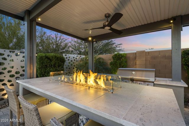 2248 E Questa Drive, Phoenix, AZ 85024