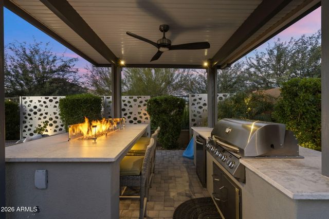 2248 E Questa Drive, Phoenix, AZ 85024