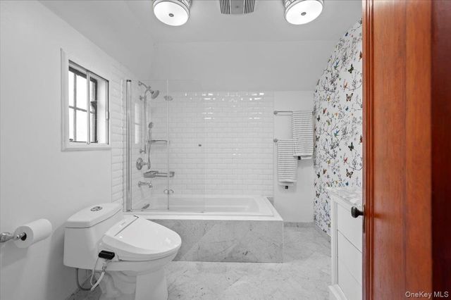 19 Fairway Street, Mount Vernon, NY 10552