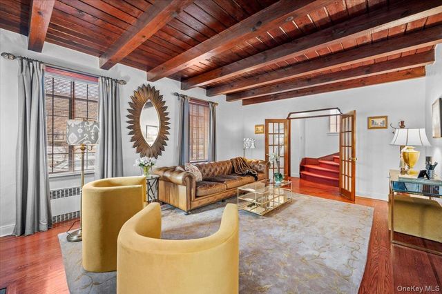 19 Fairway Street, Mount Vernon, NY 10552