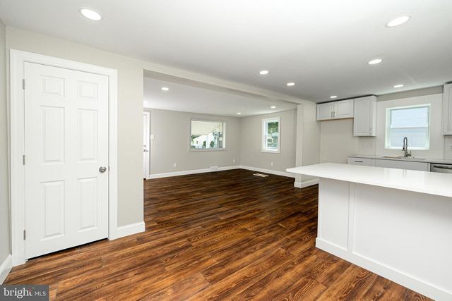 431 HOLMES RD, Morton, PA 19070