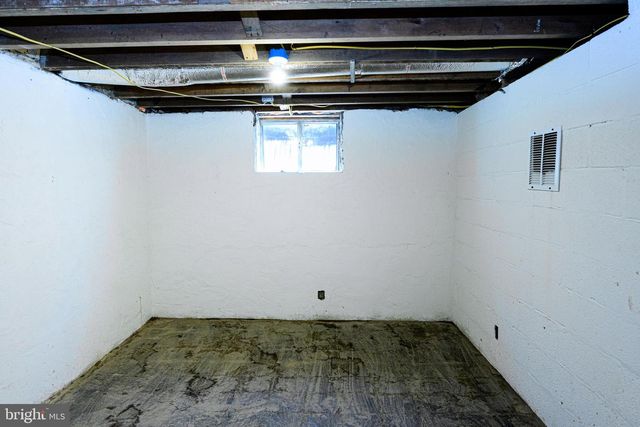 431 HOLMES RD, Morton, PA 19070