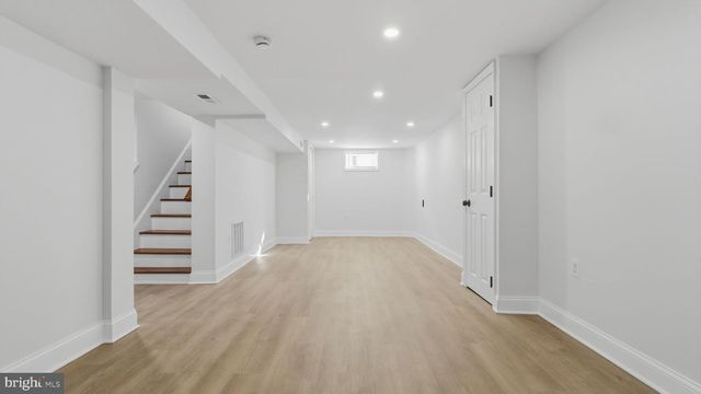 5633 JAMESTOWN RD, Hyattsville, MD 20782