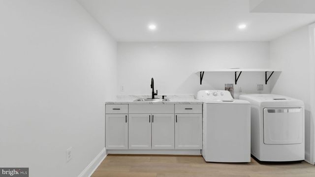 5633 JAMESTOWN RD, Hyattsville, MD 20782