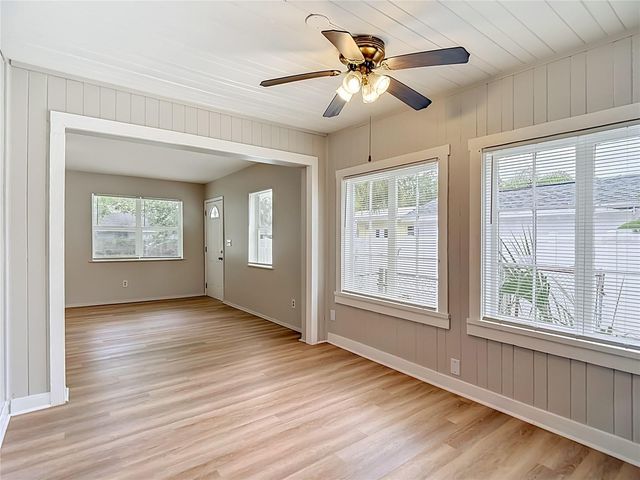 5903 LOUISIANA AVENUE, New Port Richey, FL 34652