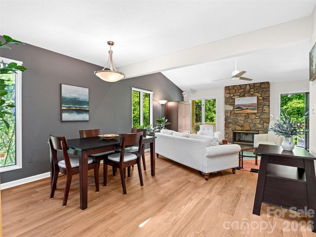 101 Beaver Ridge Road, Asheville, NC 28804