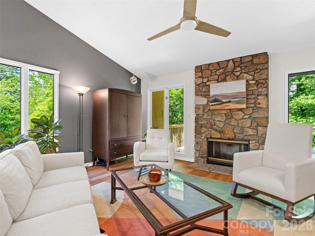101 Beaver Ridge Road, Asheville, NC 28804