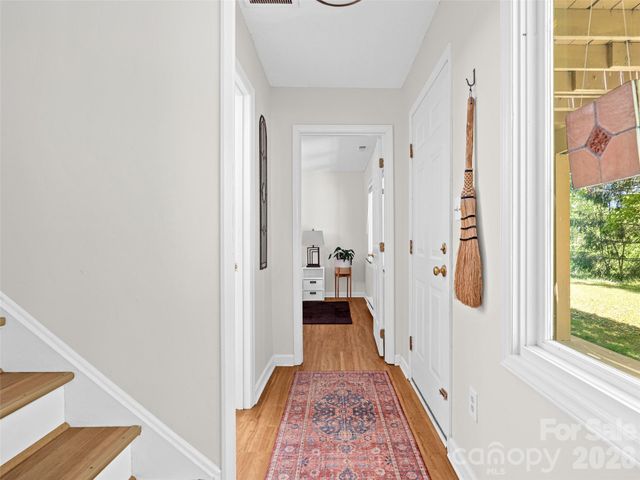 101 Beaver Ridge Road, Asheville, NC 28804