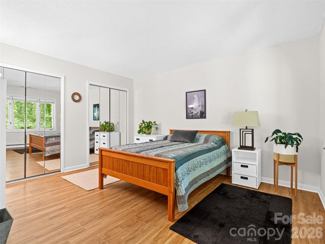 101 Beaver Ridge Road, Asheville, NC 28804