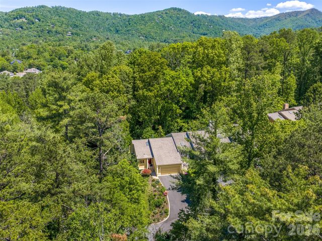 101 Beaver Ridge Road, Asheville, NC 28804