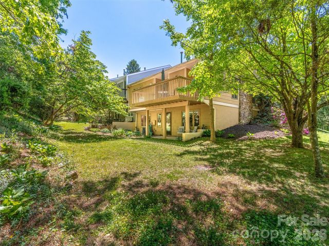 101 Beaver Ridge Road, Asheville, NC 28804